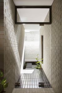 PERFORATED HOUSE PHOTO POND