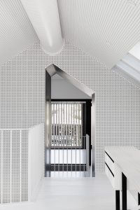 PERFORATED MEZZANINE PHOTO MEZZANINE TOWARDS REAR